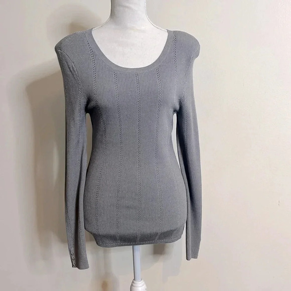WHBM Gray Long Sleeve Pointelle Knit, Sweater w/ Shoulder Pads Women’s Size M - Picture 1 of 13